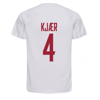 Fotballdrakt Herre Danmark Simon Kjaer #4 Bortedrakt VM 2022 Kortermet